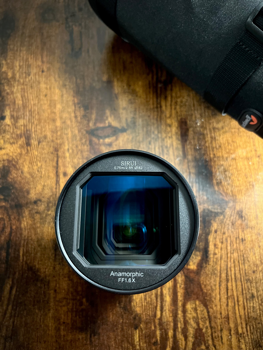 SIRUI Venus 50mm Anamorphic – Frontlinse Nahaufnahme